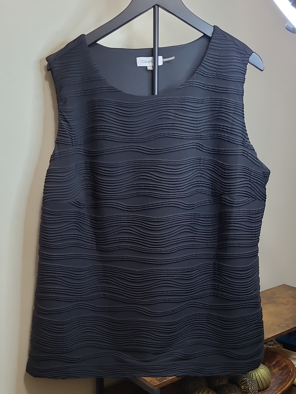 Calvin Klein Black Textured Wave Sleeveless Top size 2X